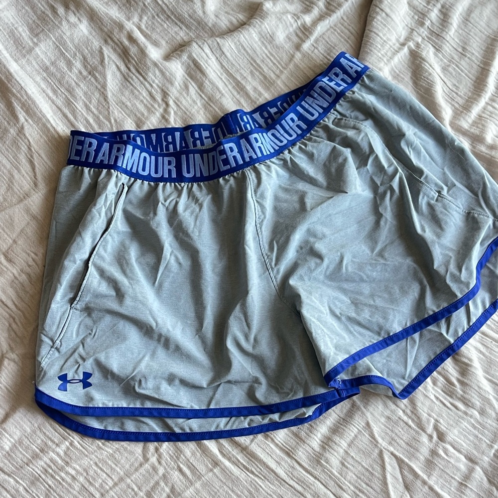 Under Armour Women's Blue Trim Athletic Shorts